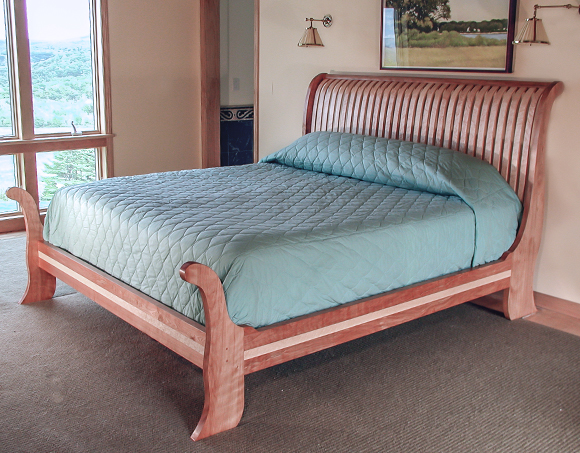Solid Hardwood Queen Size Sleigh Bed