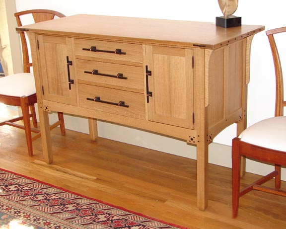 sideboard (1)