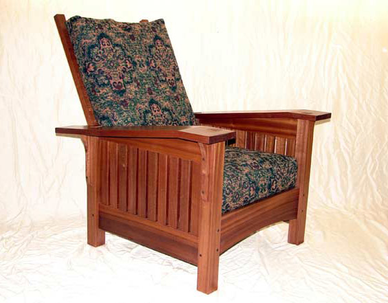 Flat-Arm-Morris-Chair