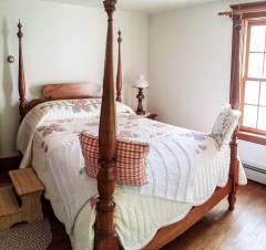 Barsalow bed 2